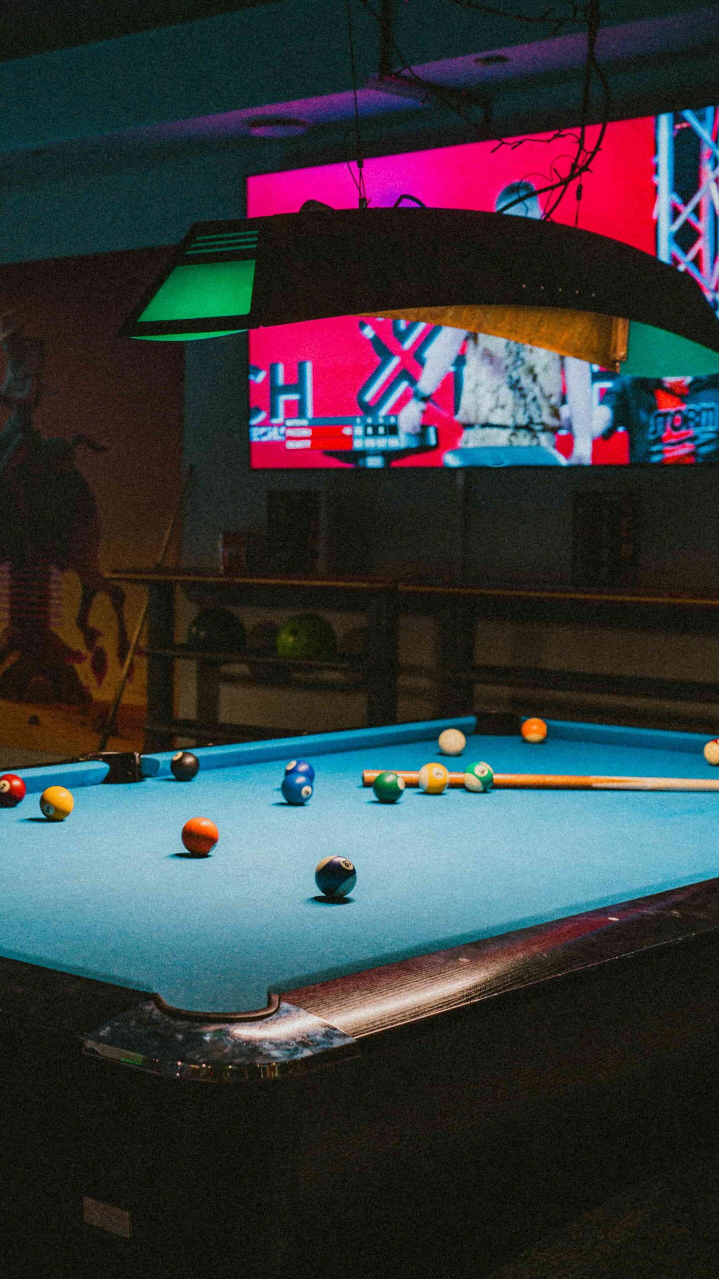 Biliardas Žirmūnų Boulinge Vilniuje